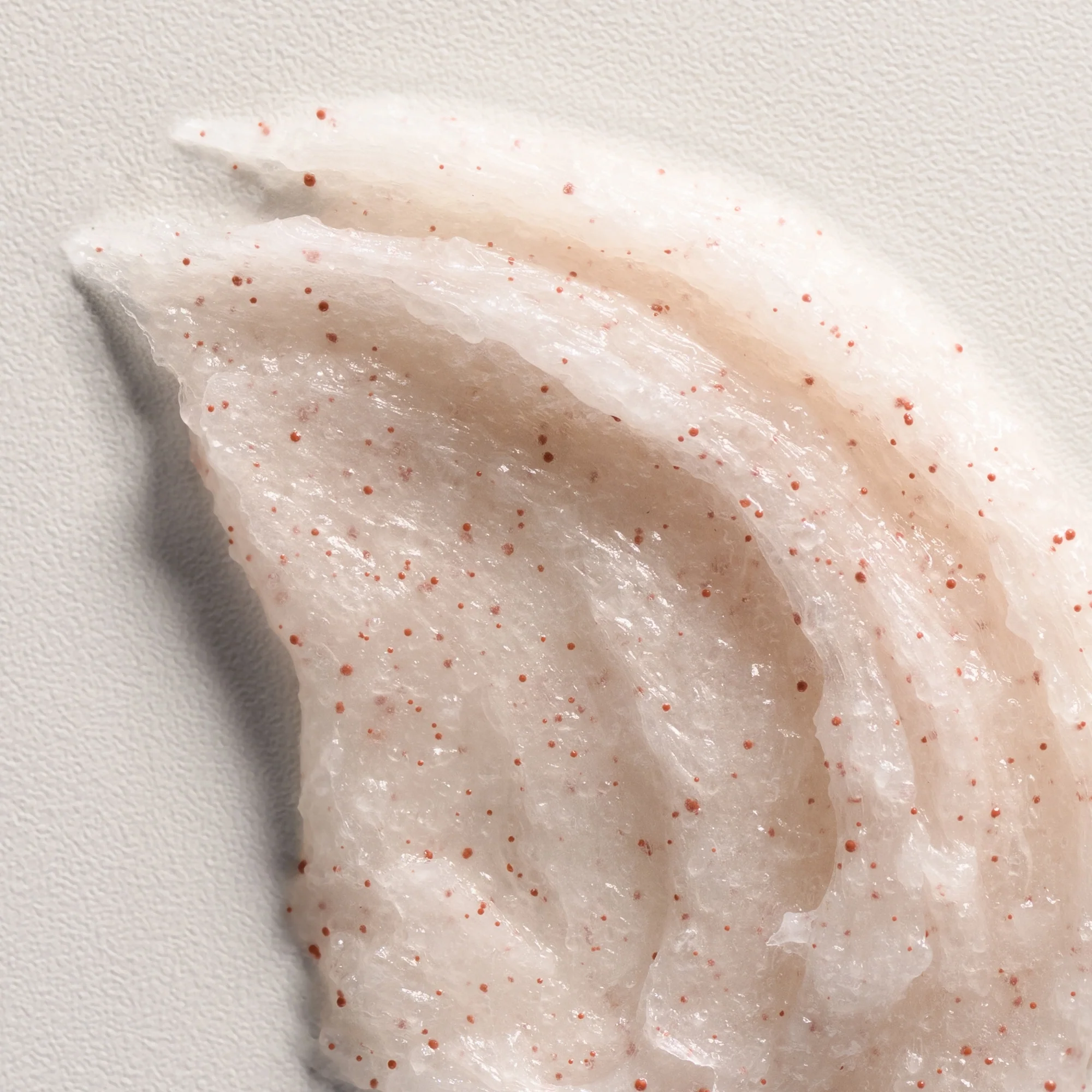 Davines SOLU Sea Salt Scrub Cleanser 250ml - Image 2