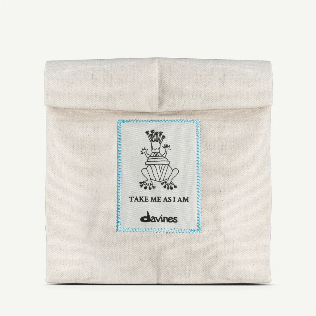 Davines Take Me As I Am Beauty Bag