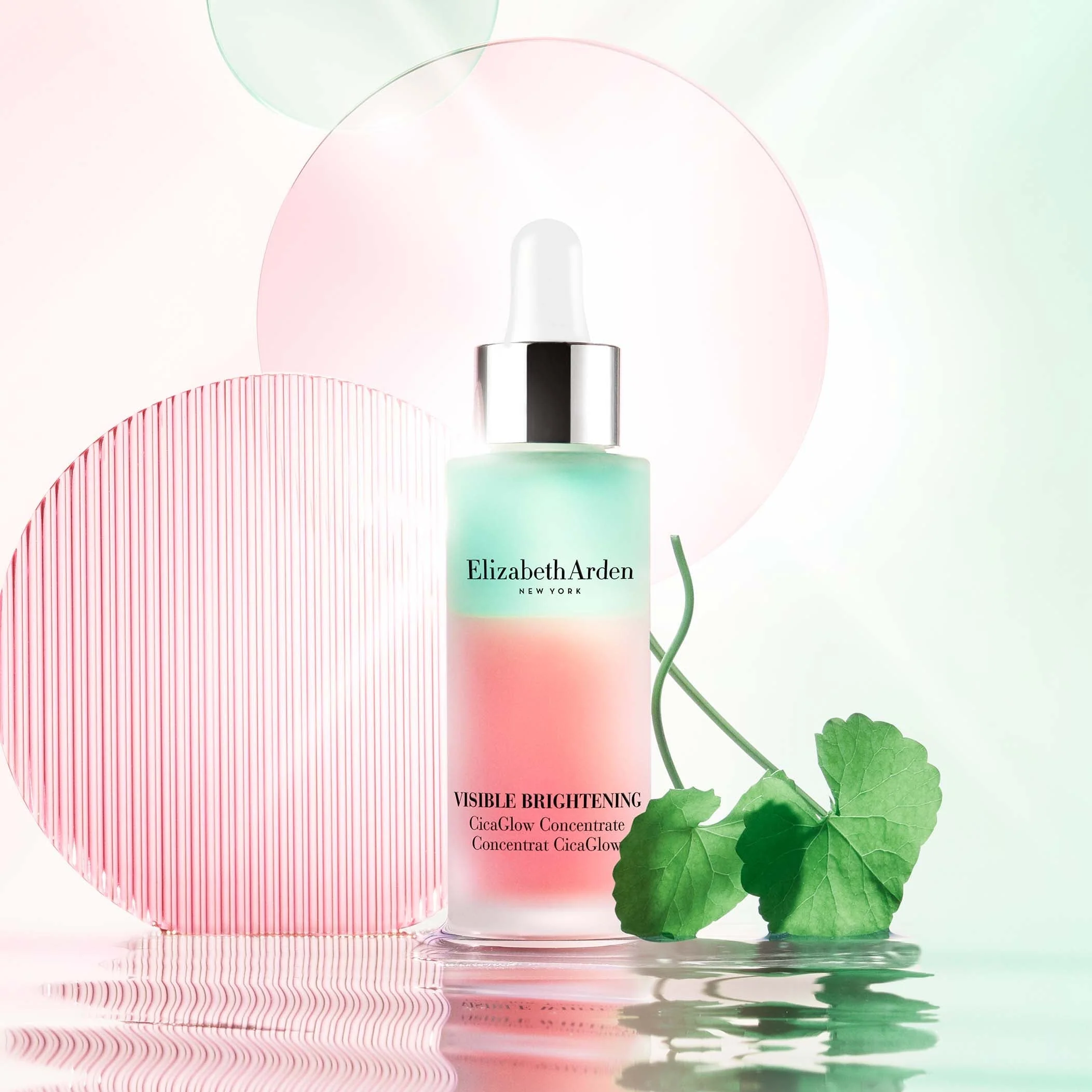 Elizabeth Arden Visible Brightening CicaGlow Concentrate 30ml - Image 10