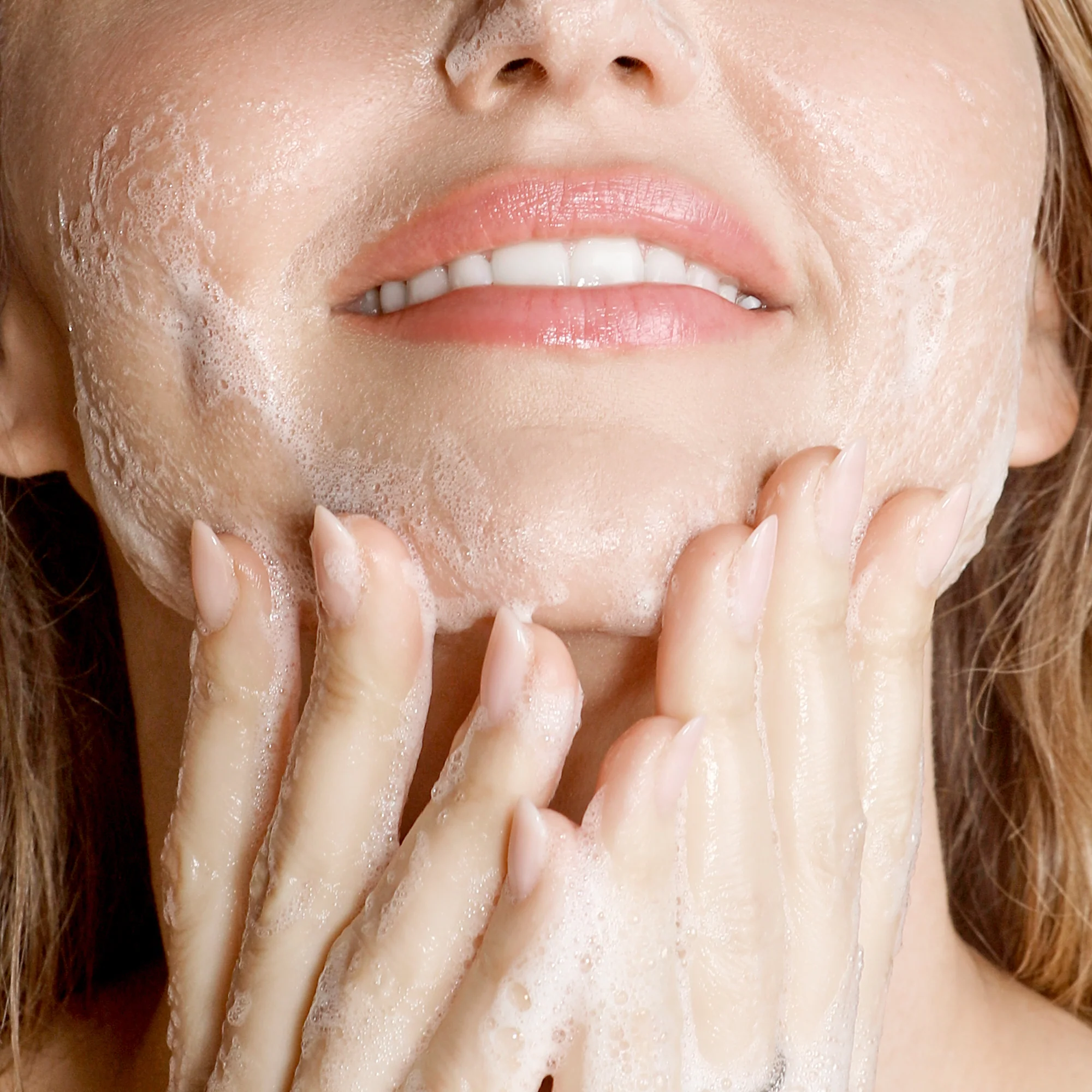 KORA Organics Turmeric Glow Foaming Cleanser 150ml - Image 5