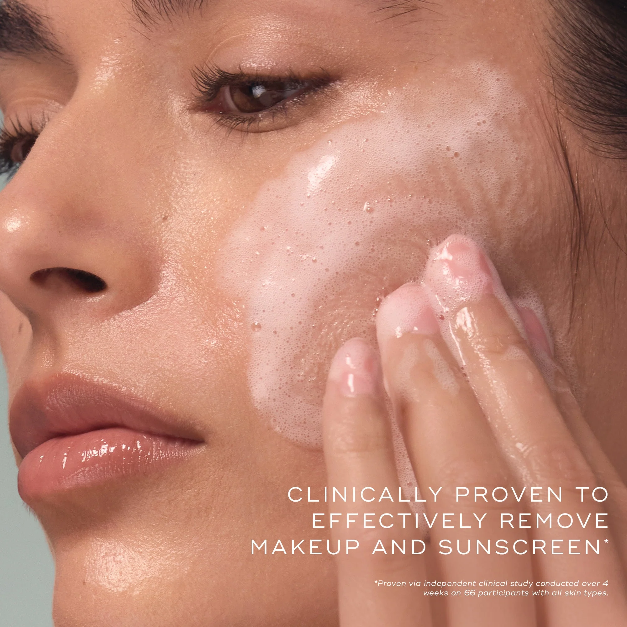 Medik8 Total Moisture Daily Cleansing Gel 145ml - Image 6
