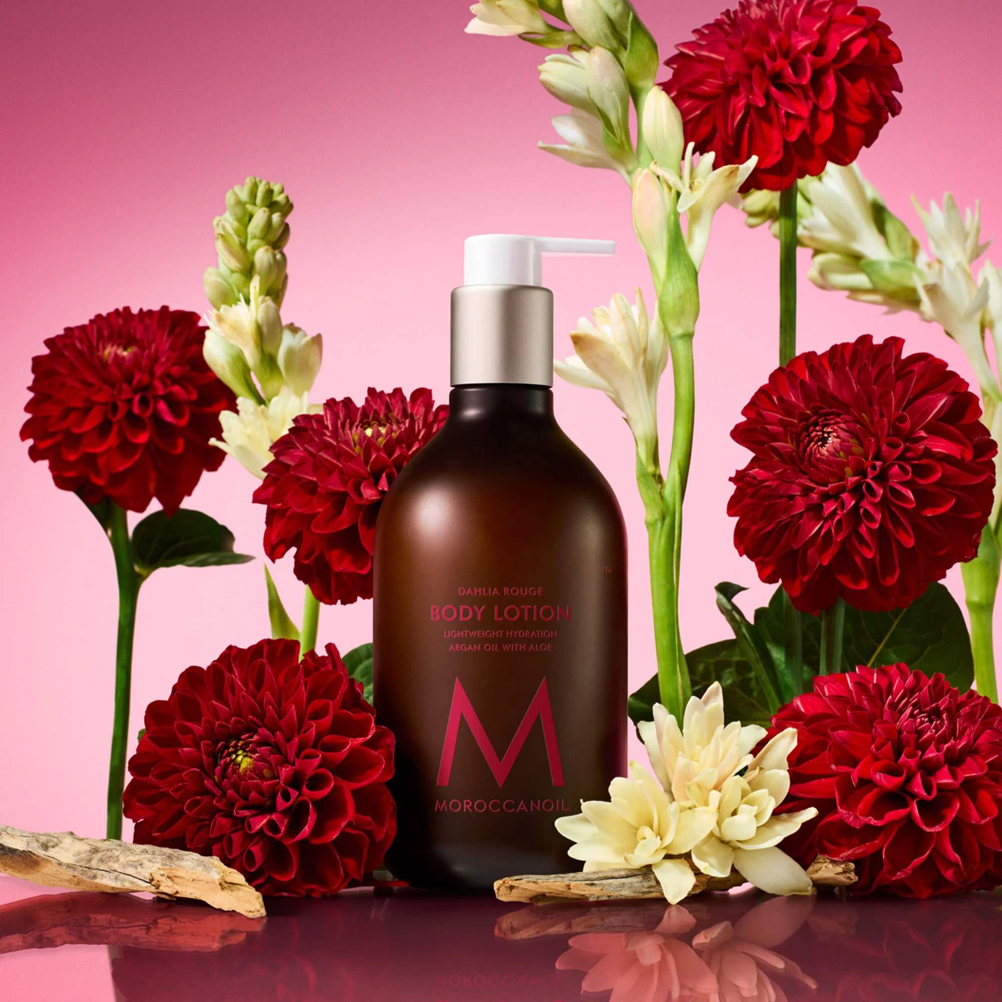 Moroccanoil Body Lotion Dahlia Rouge 360ml - Image 3