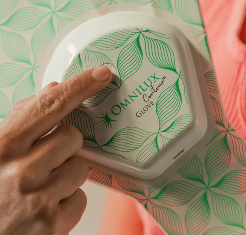 Omnilux Contour Glove - Image 6
