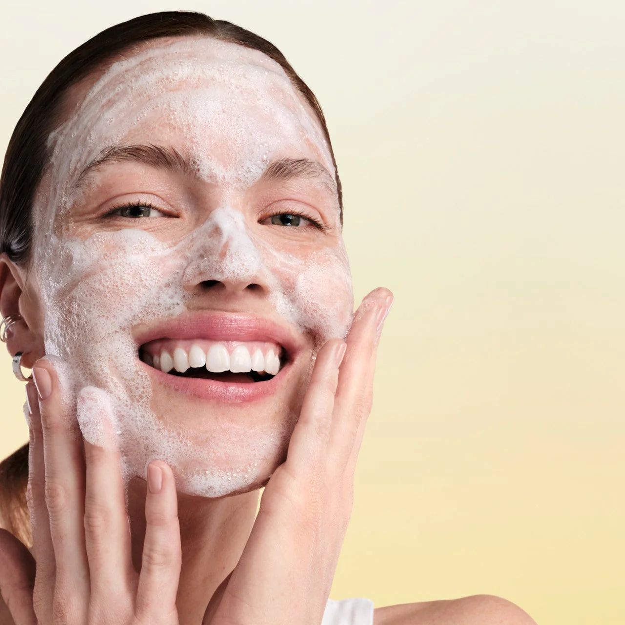 Philosophy Purity Made Simple One-Step Facial Cleanser 240ml - Image 4