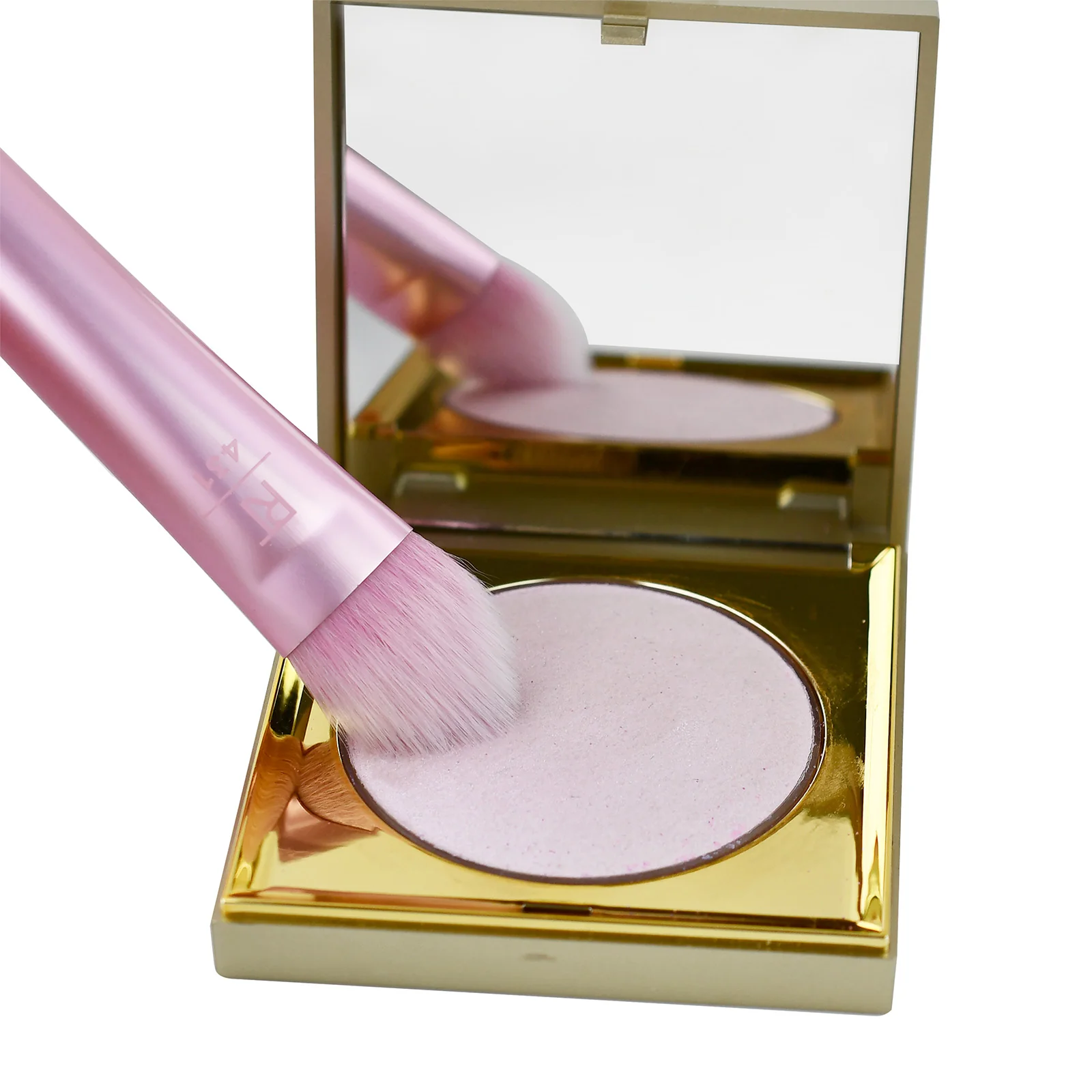 Real Techniques Light Layer Highlighter Brush - Image 2