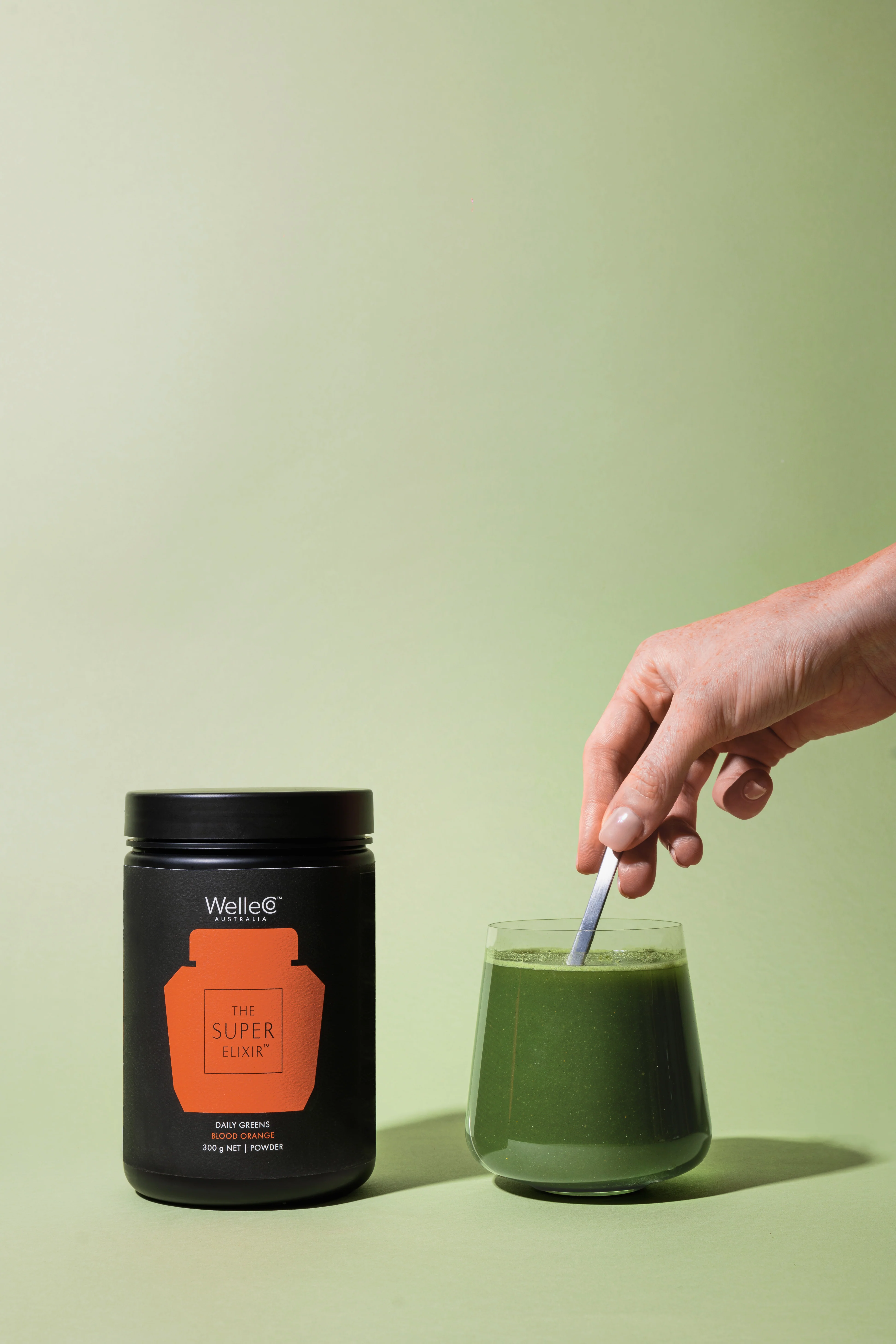 WelleCo The Super Elixir Greens Jar 300g - Image 6