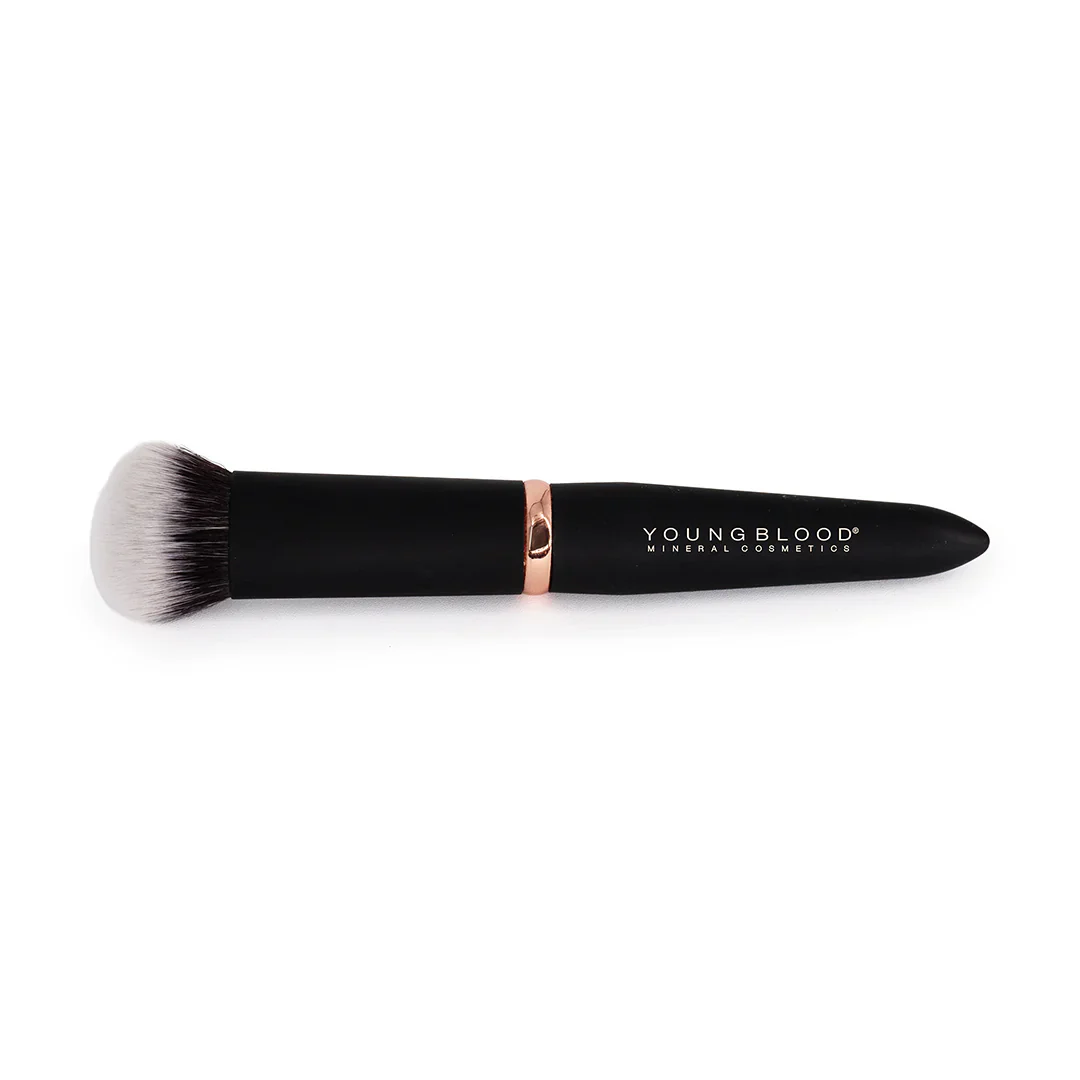 Youngblood YB16 Skin Perfecting Foundation Luxe Brush - Image 2